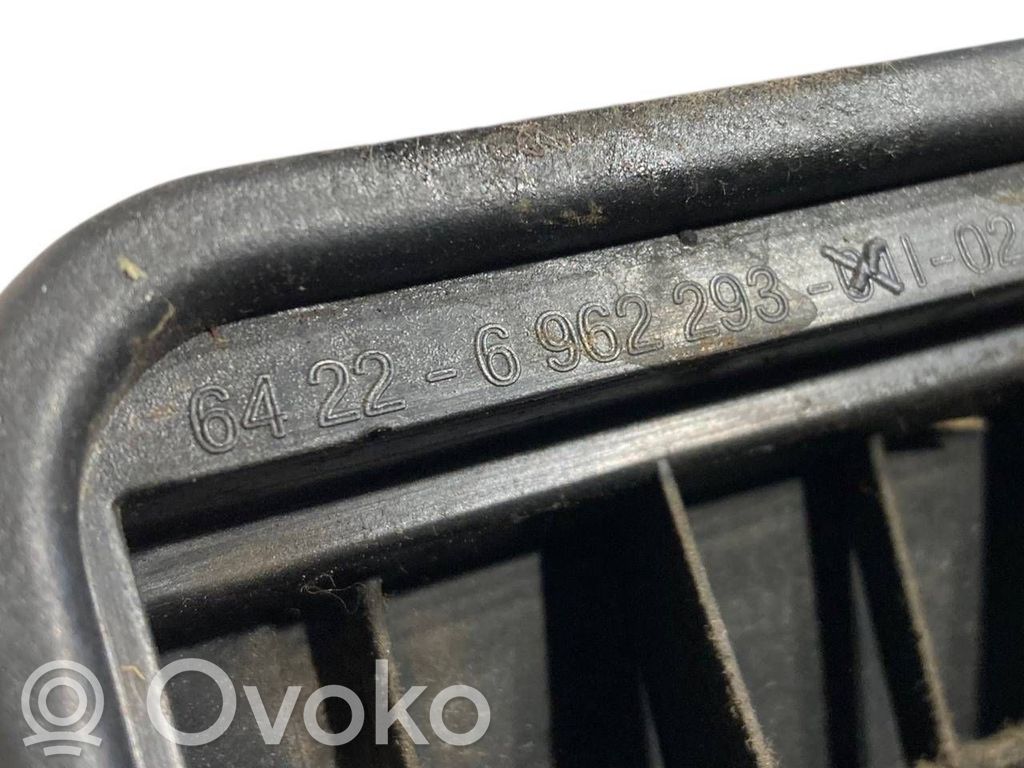 Ventilation grille