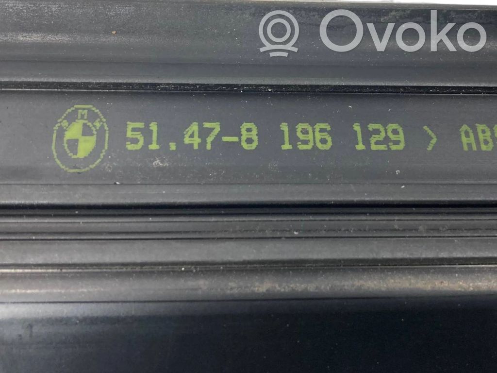 Priekšējā sliekšņa dekoratīvā apdare (iekšējā)