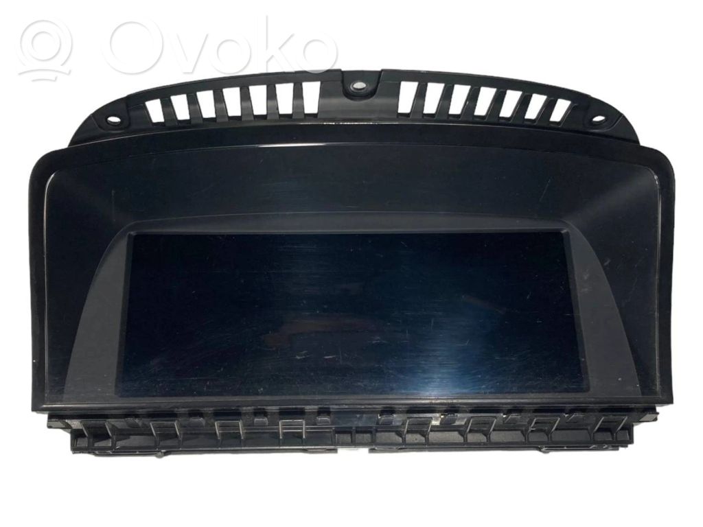 Screen / display / small screen