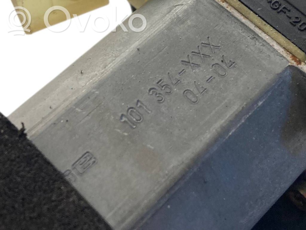 Priekšpusē elektriskā loga pacelšanas mehānisma komplekts