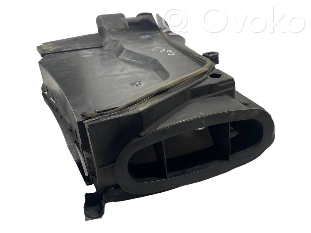 Plastic housing of the cabin air unit