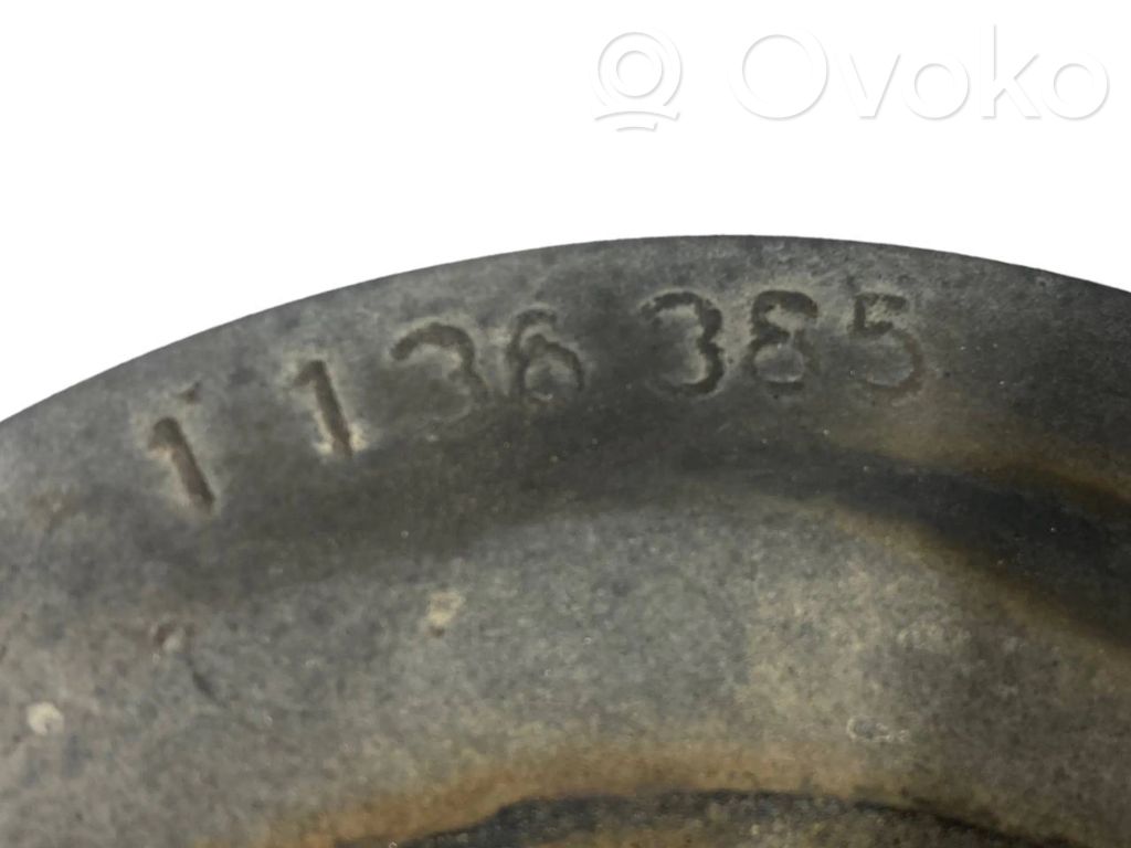 Gumijas atbalsts priekš atsperes