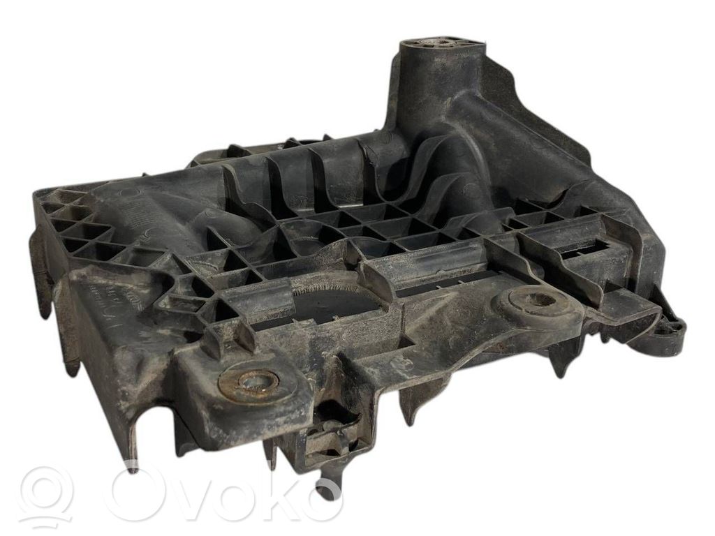 Battery mounting base