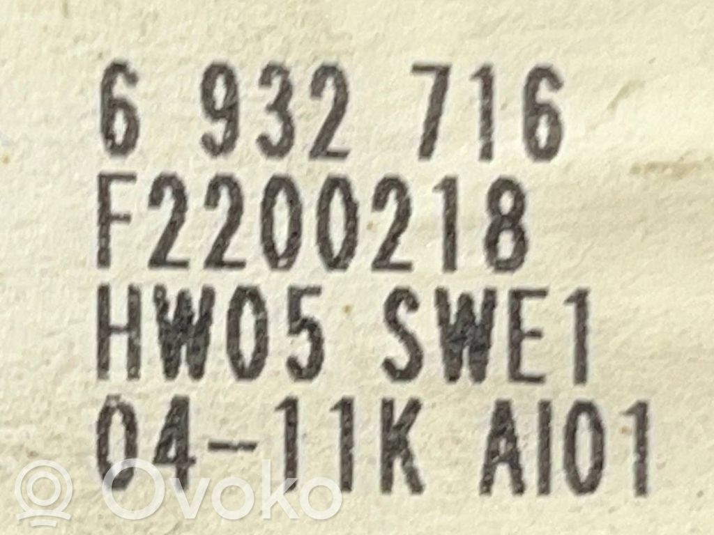 Multimediju kontrolieris