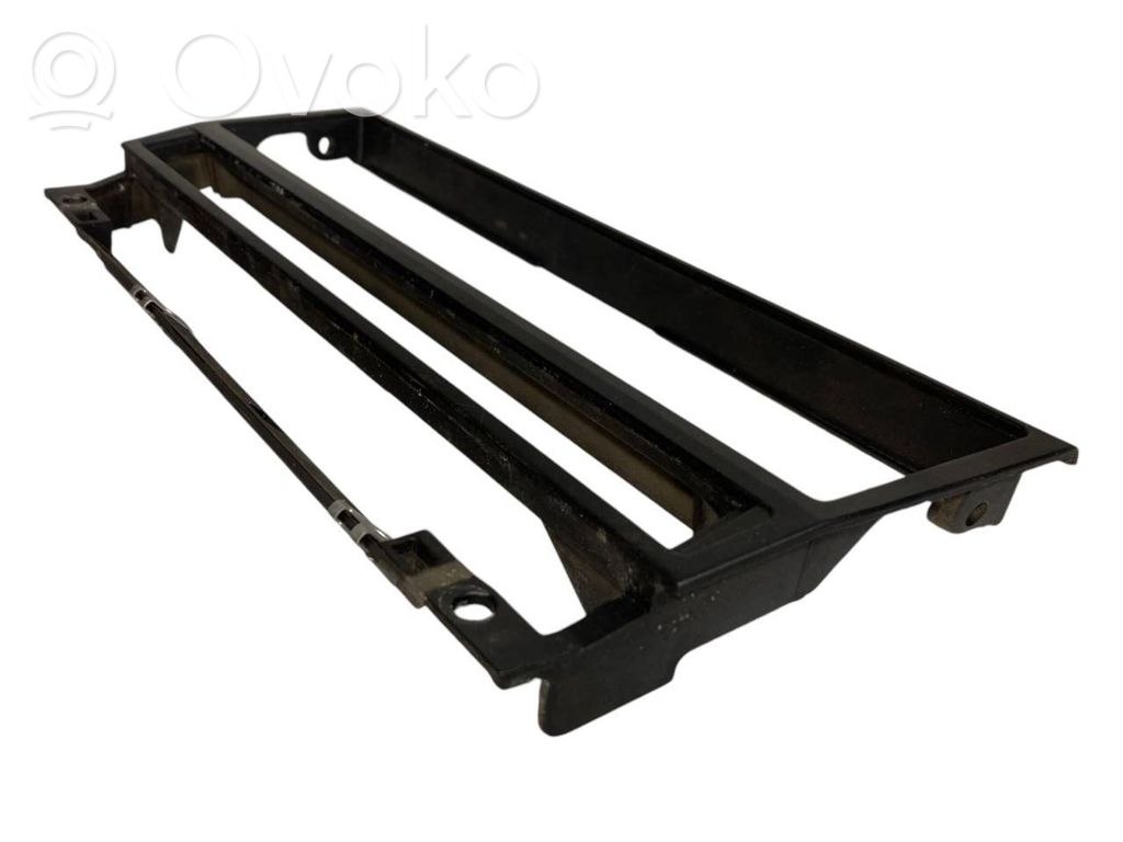 Radio/navigation decorative trim