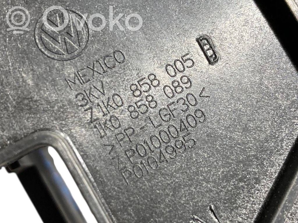 Radiouztvērēja / navigācija dekoratīvā apdare