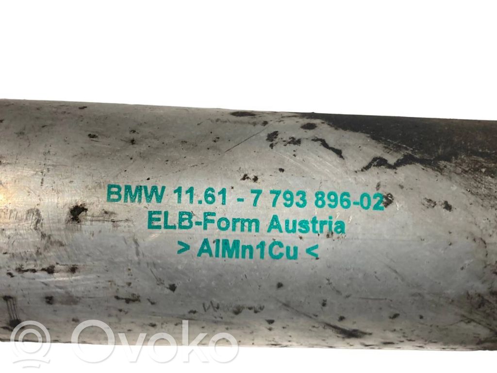 Interkūlera šļūtene (-es) / caurule (-es)