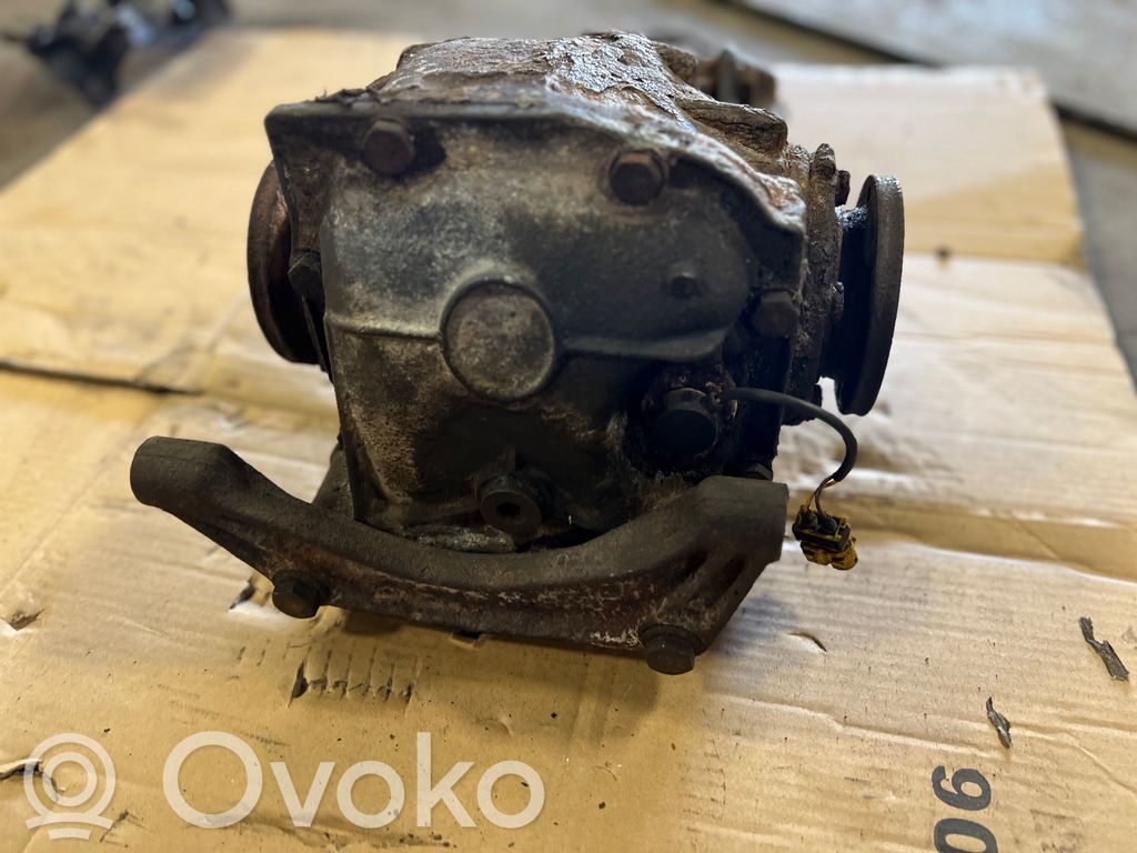 Aizmugurējais reduktors