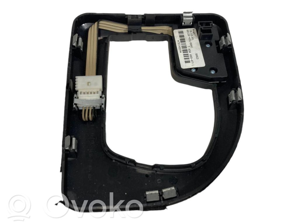 Gear shift lever decorative trim (plastic)