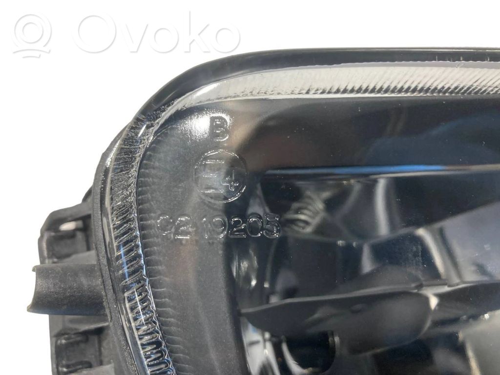 Miglas lukturis priekšā