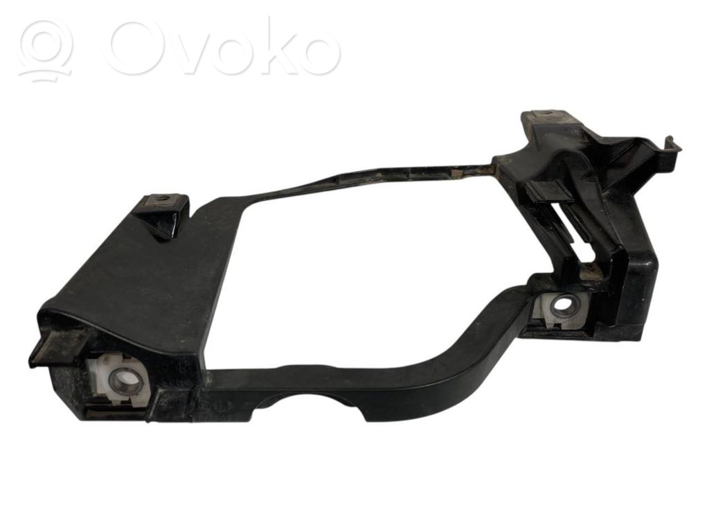 Priekšējā luktura turētājs