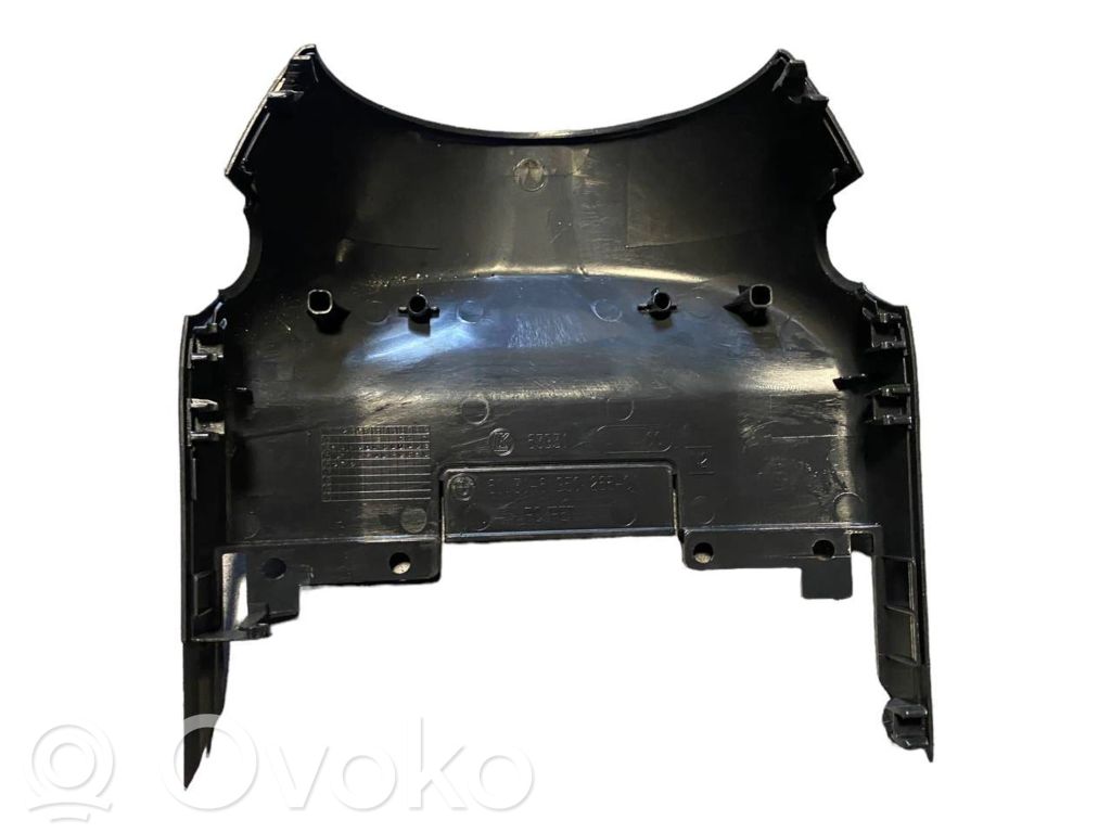 Steering axle trim