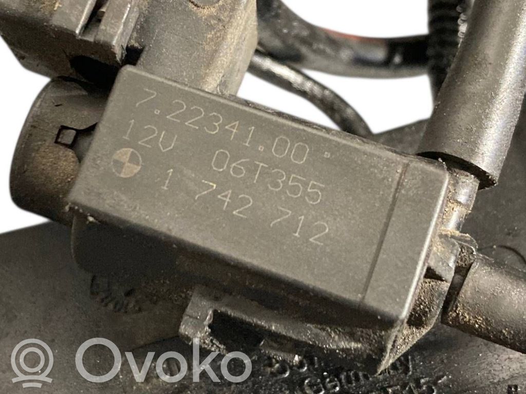 Dzinēja vadu instalācija