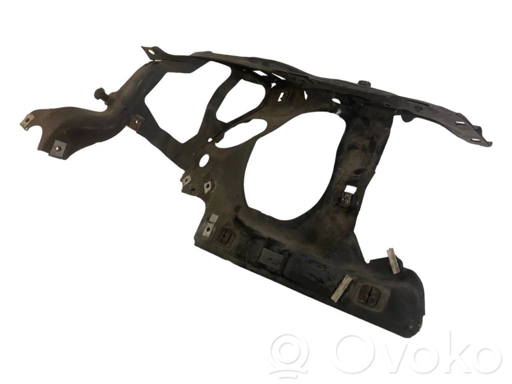 Priekšējā luktura turētājs