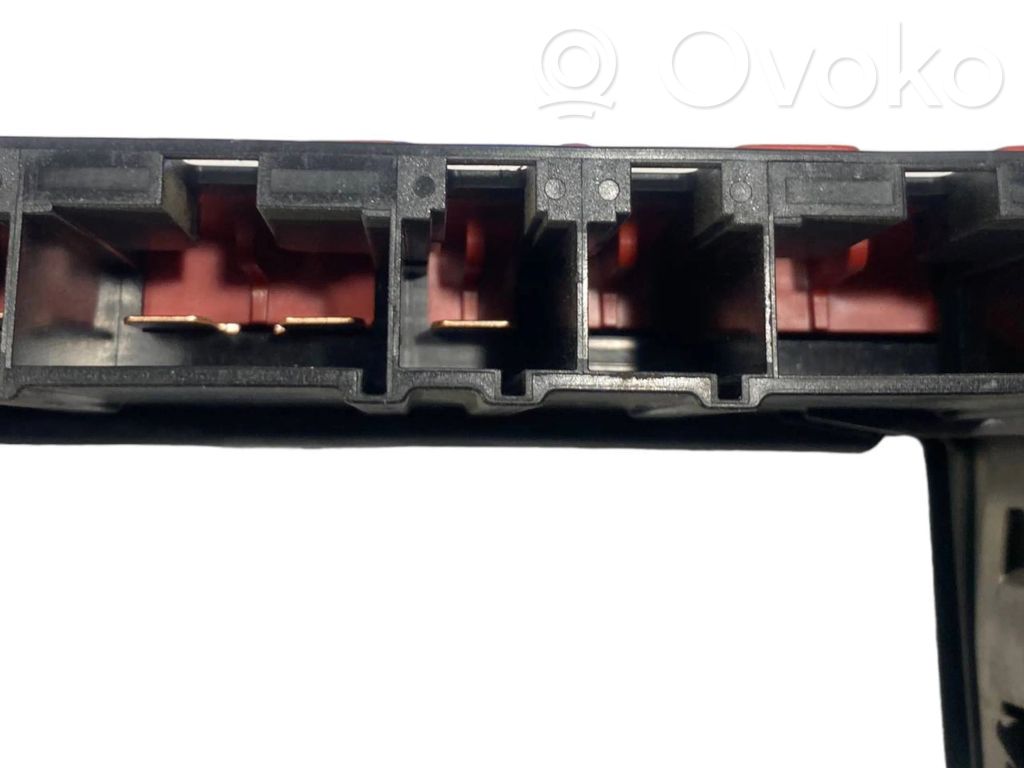 Positive wire connection assembly