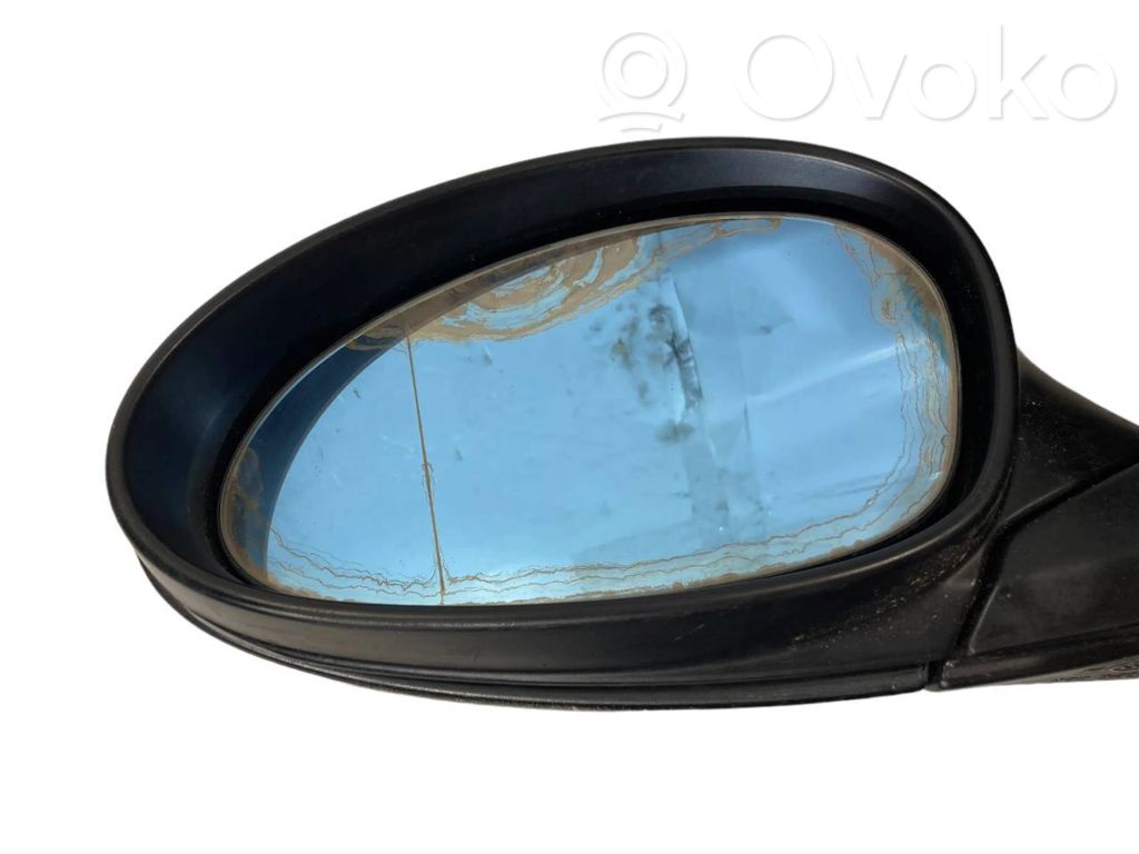 Mirror (electrically controlled)