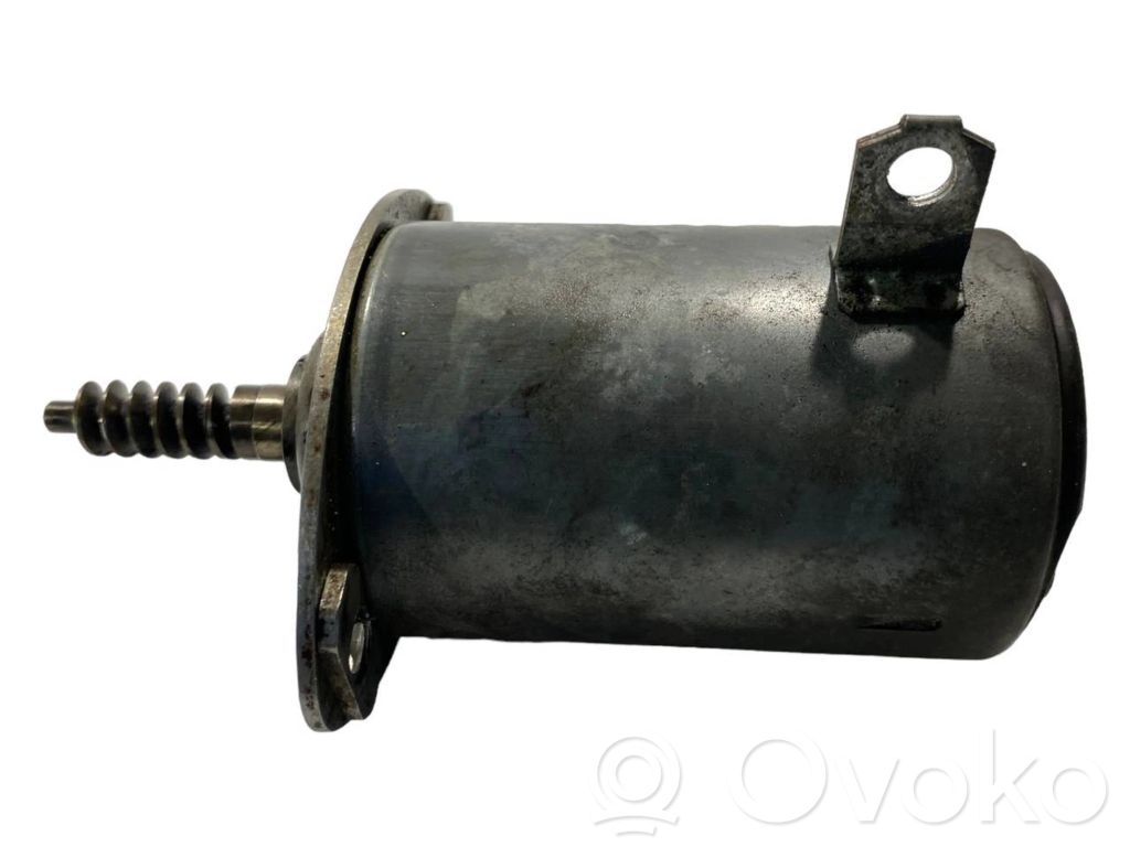 Sadales fāžu regulators