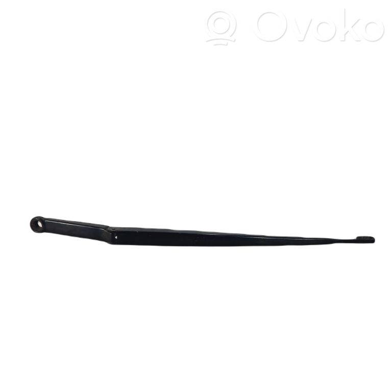 Priekšējā loga tīrītājs