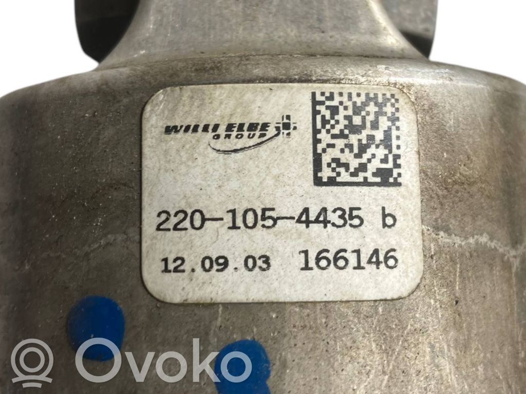 Stūresrata ass krustsavienojums