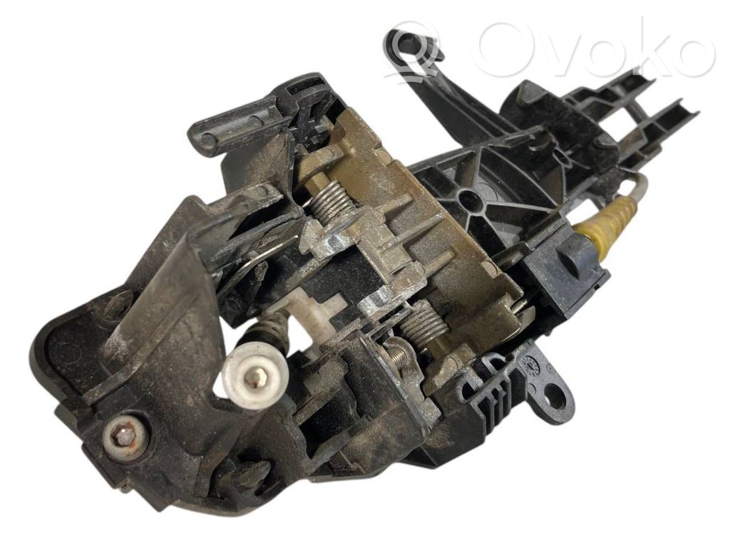 Holder/bracket for external opening handle at the front