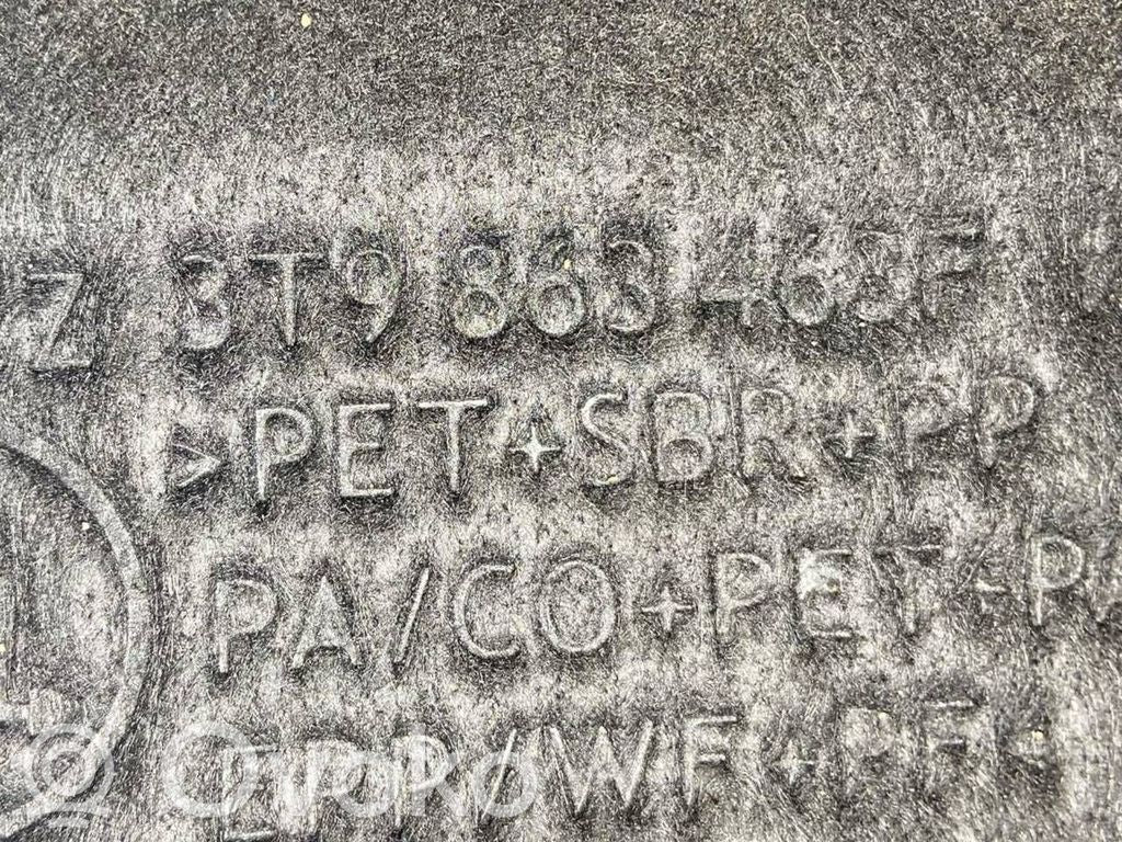 Bagāžnieka paklājiņš