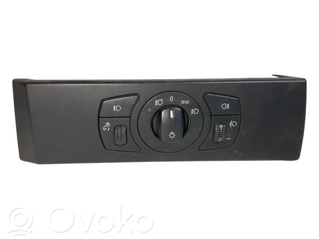 Headlight switch