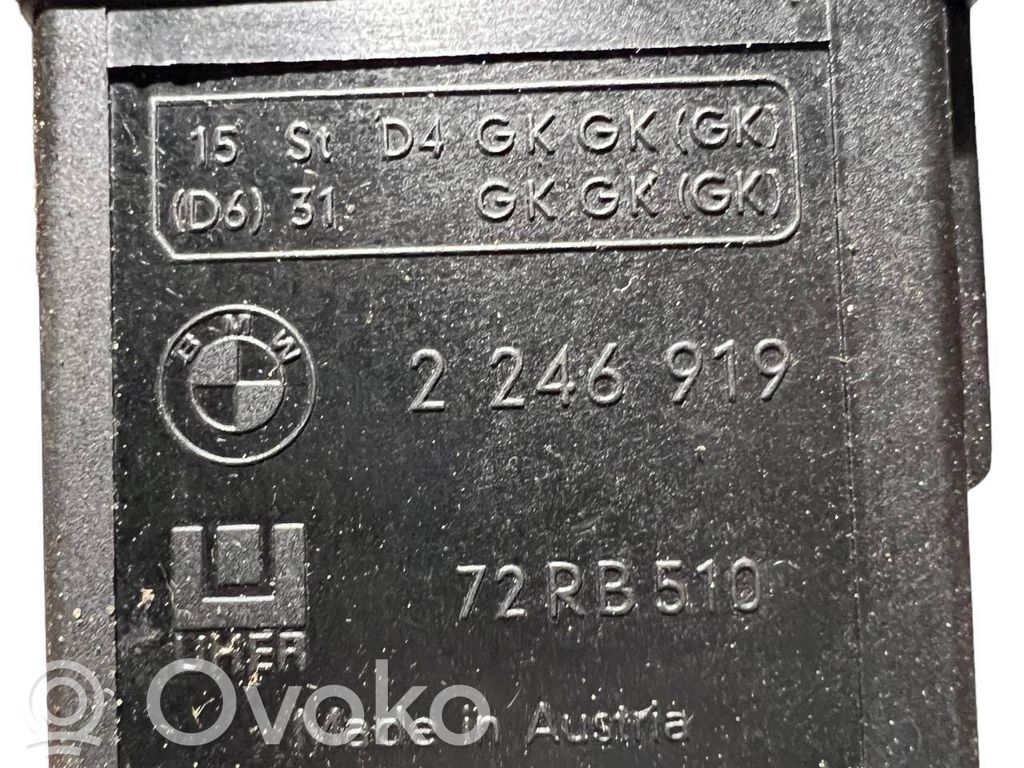 Kvēlsveču relejs