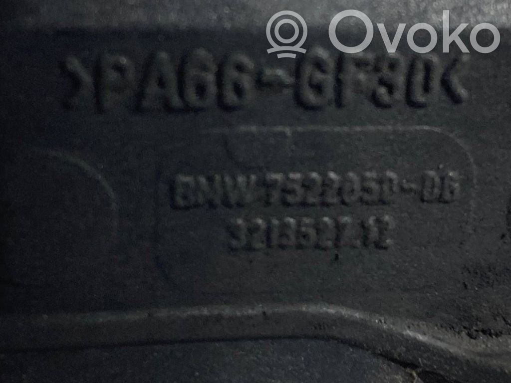 Stūres pastiprinātāja radiators