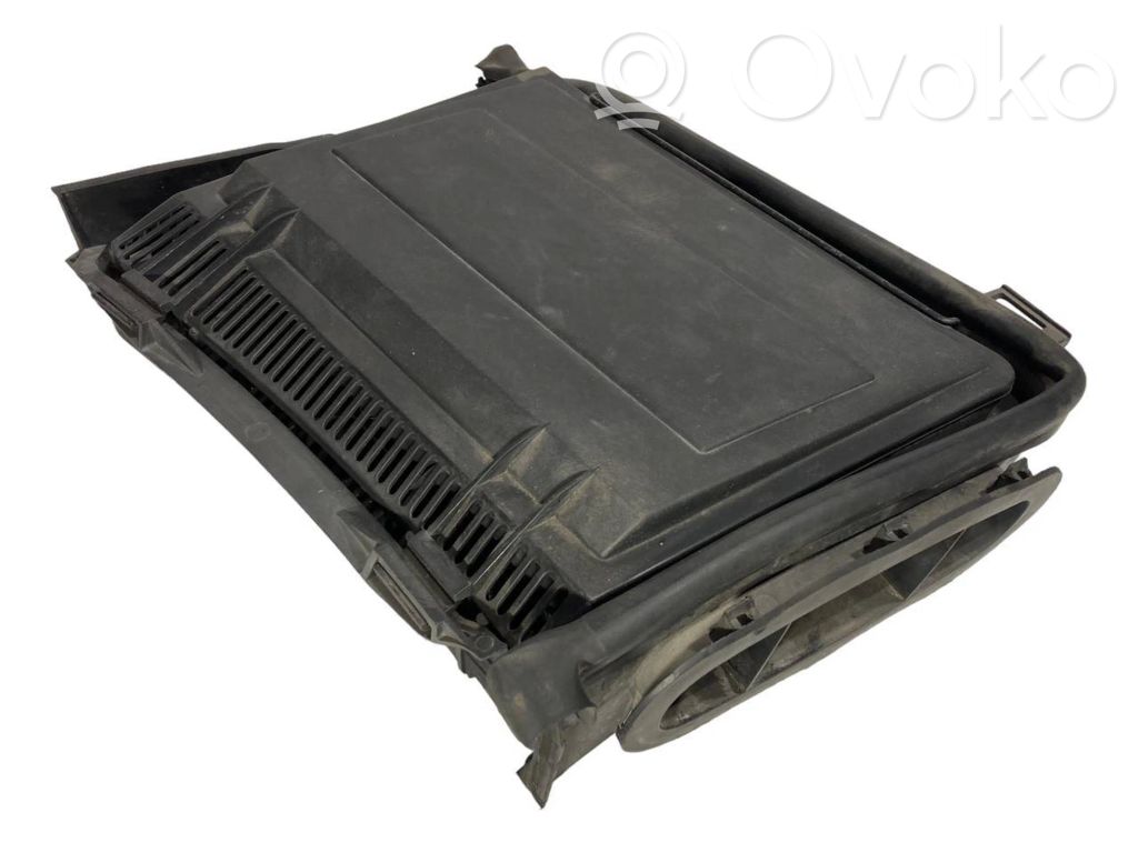 Plastic housing of the cabin air unit