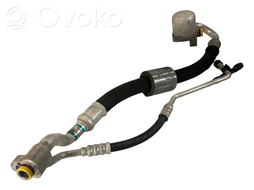 Air conditioner pipe(s) / hose(s)