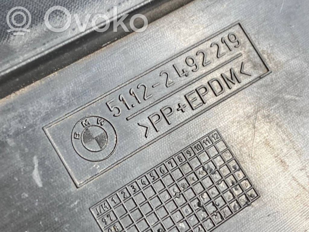 Numura zīmes turētājs