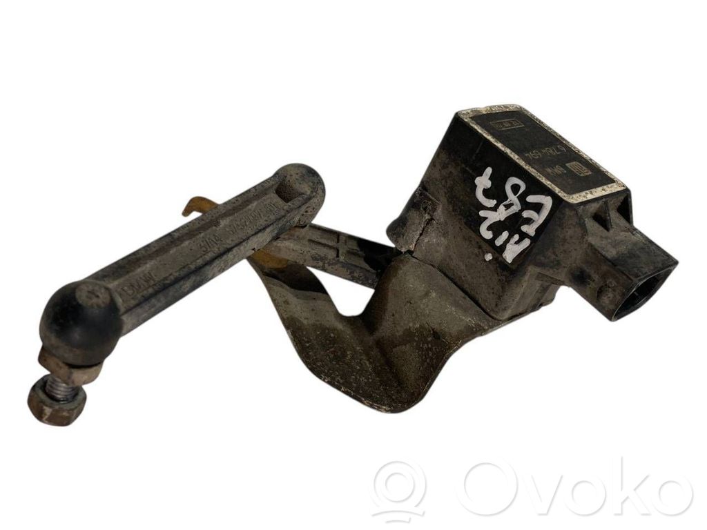 Augstuma sensors (priekšējo lukturu)