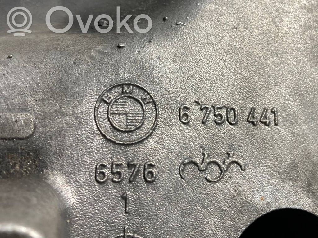 Dzinēja nostiprināšanas stiprinājums-kronšteins