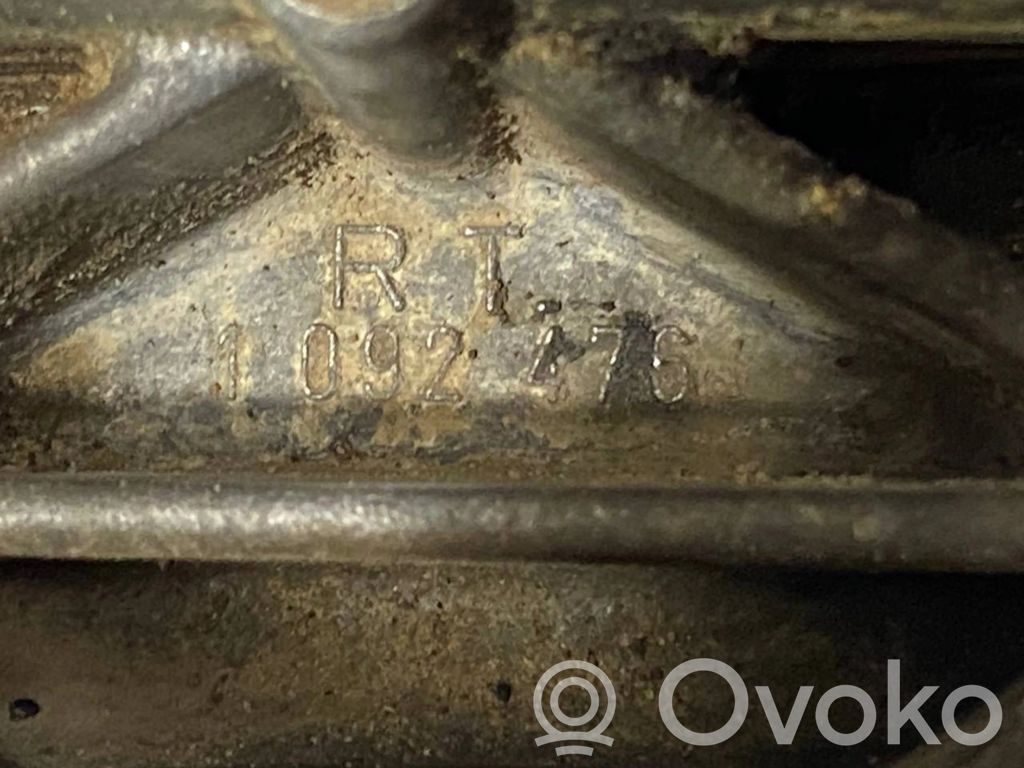 Кронштейн крепления трансмиссии