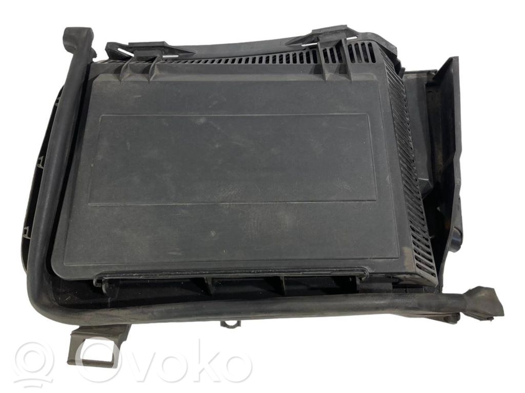 Plastic housing of the cabin air unit