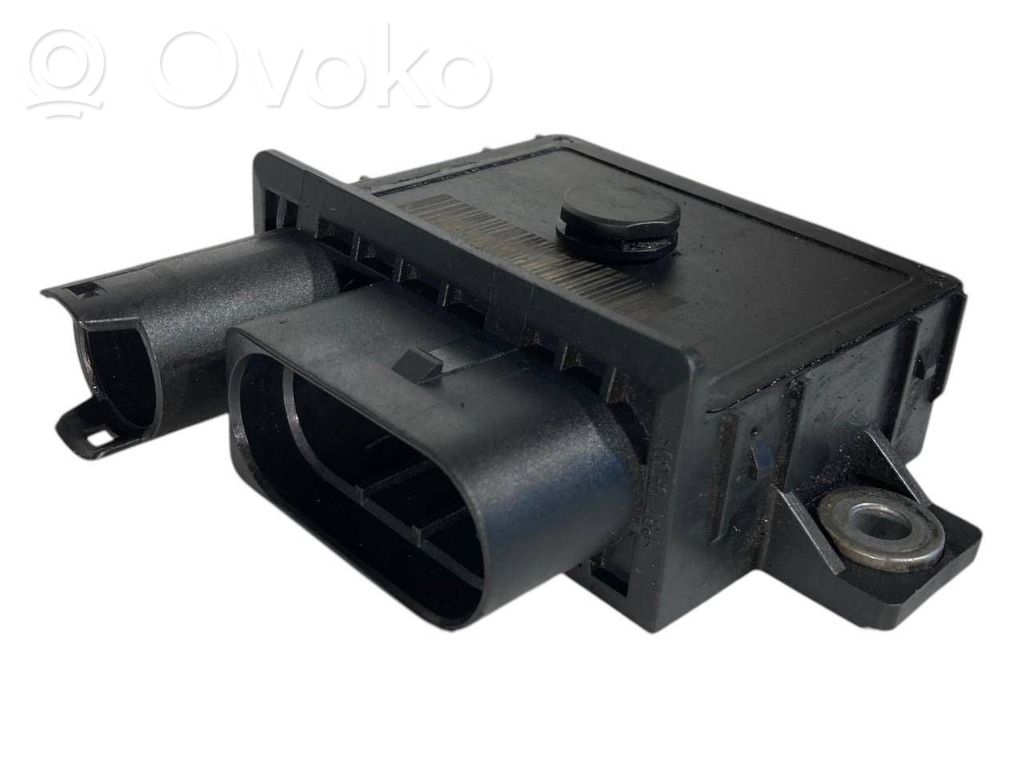 Glow plug relay