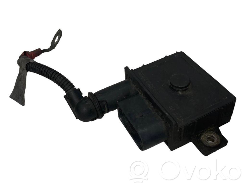 Glow plug relay