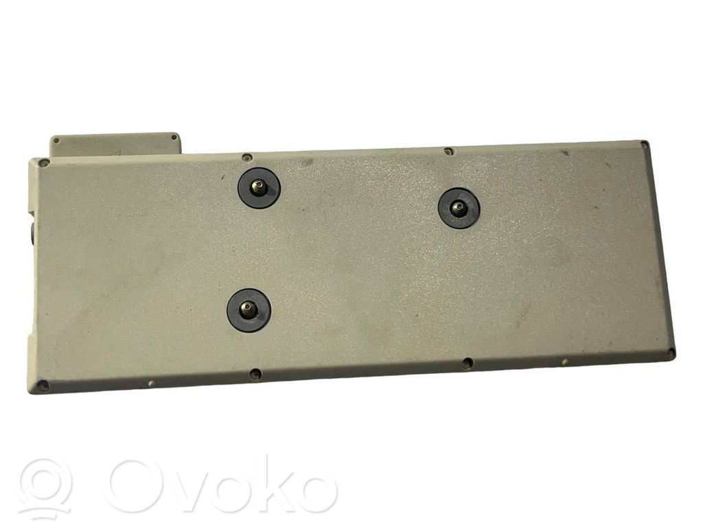 Antenna amplifier