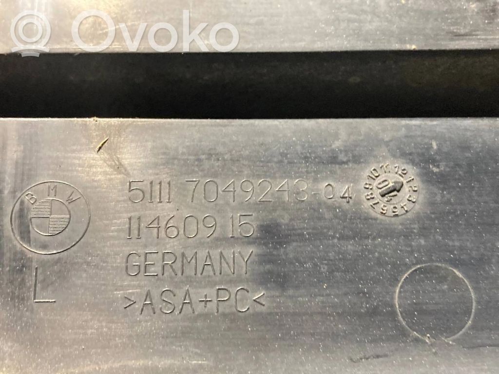 Apakšējais režģis (trīsdaļīgs)