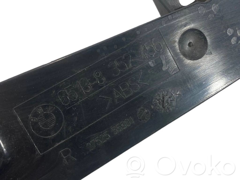 Динамик(и) в передней двери