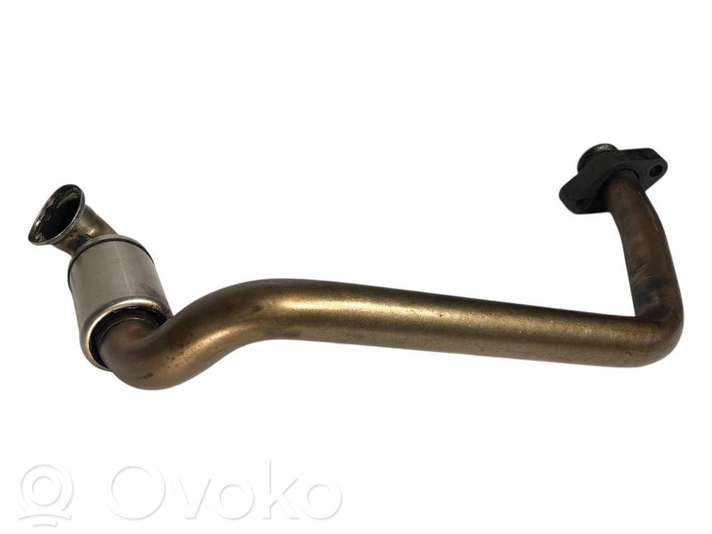 Caurulīte (-es) / šļūtene (-es)