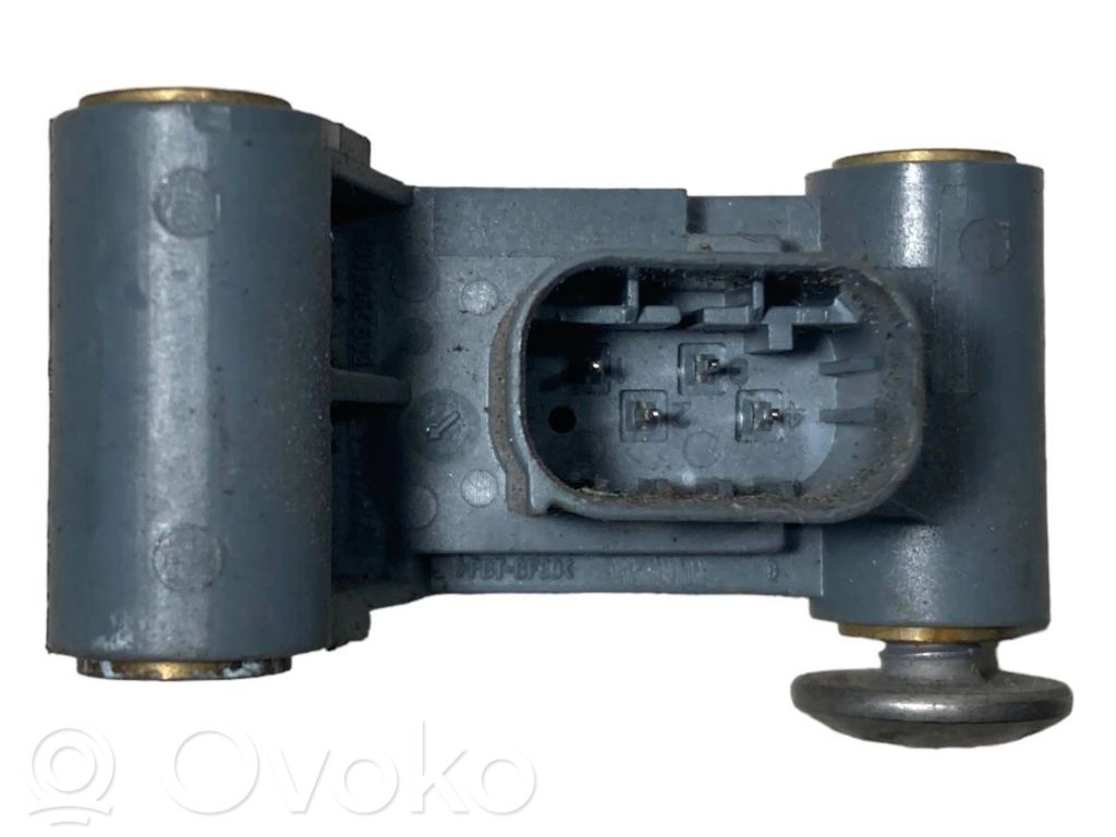 Airbag impact sensor