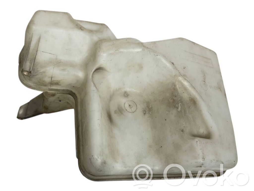 Window fluid tank