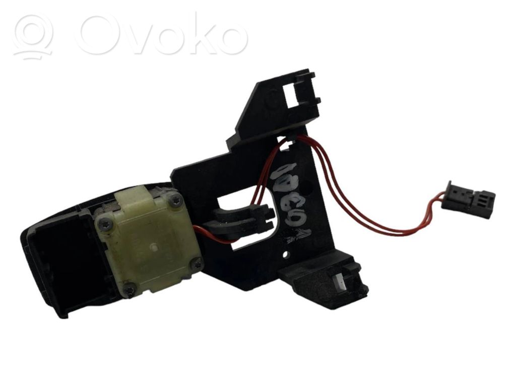 Steering wheel height control switch