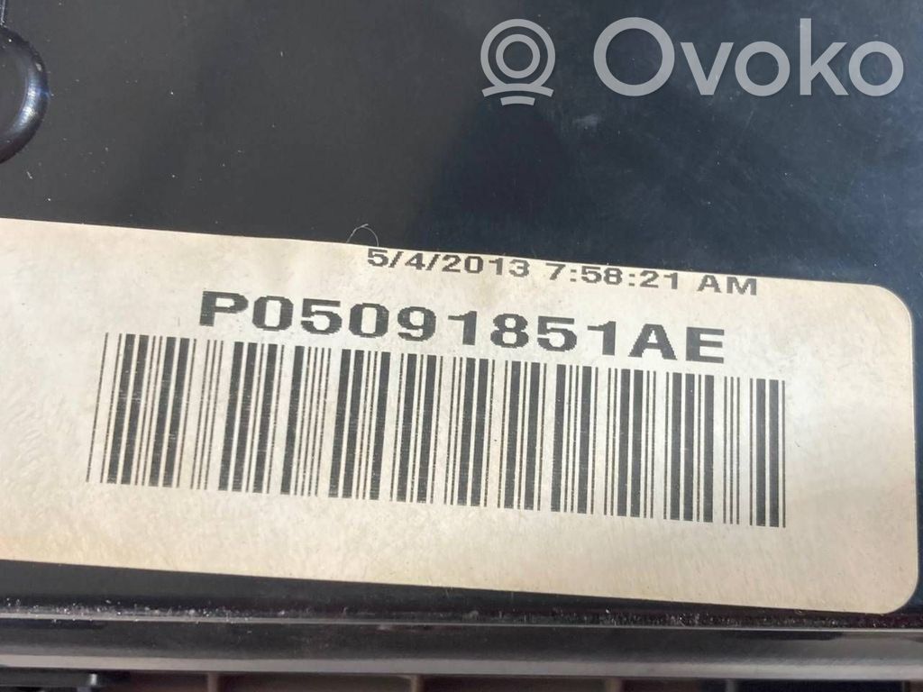 Gaisa kondicioniera / klimata kontroles / salona apsildes vadības bloks (salonā)