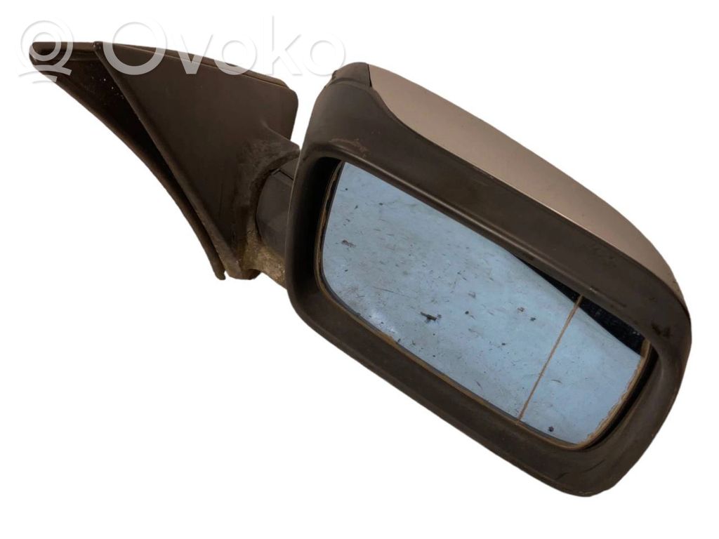 Mirror (electrically controlled)