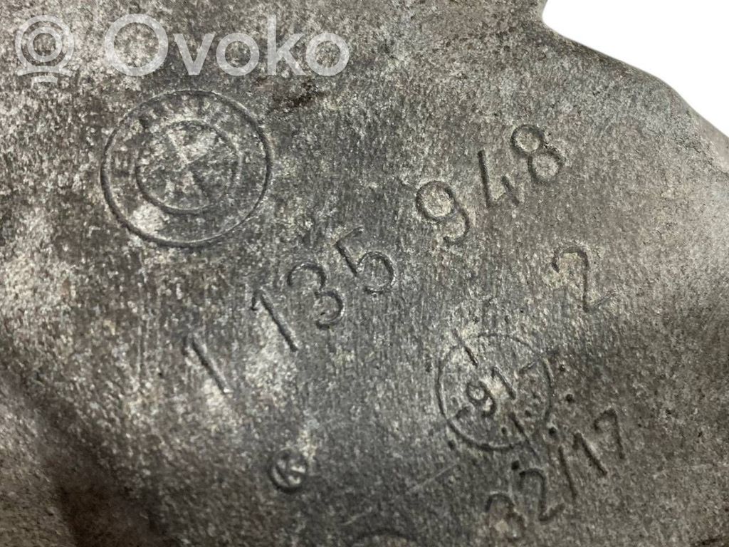 Dzinēja nostiprināšanas stiprinājums-kronšteins