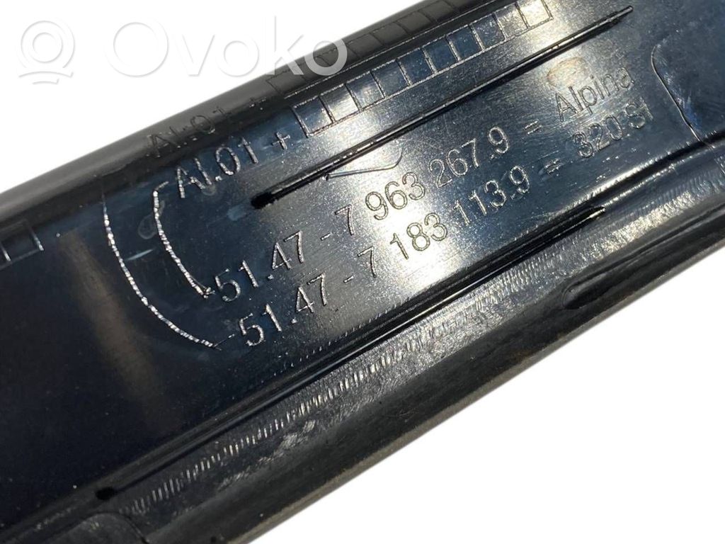 Aizmugurējā sliekšņa dekoratīvā apdare (iekšējā)