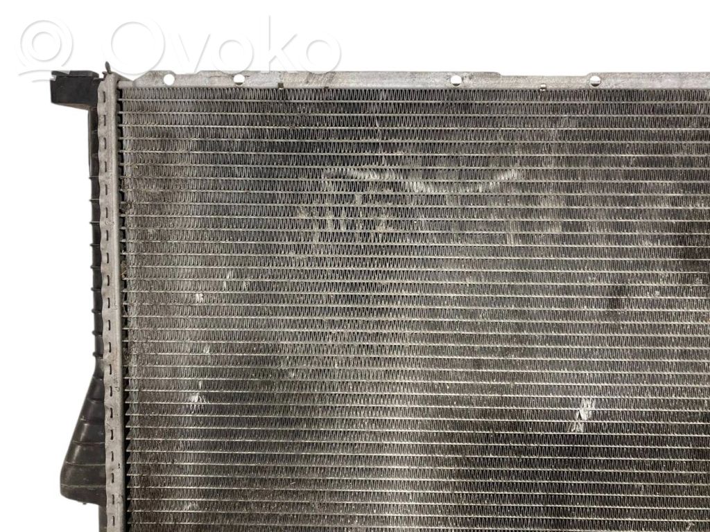 Dzesēšanas šķidruma radiators