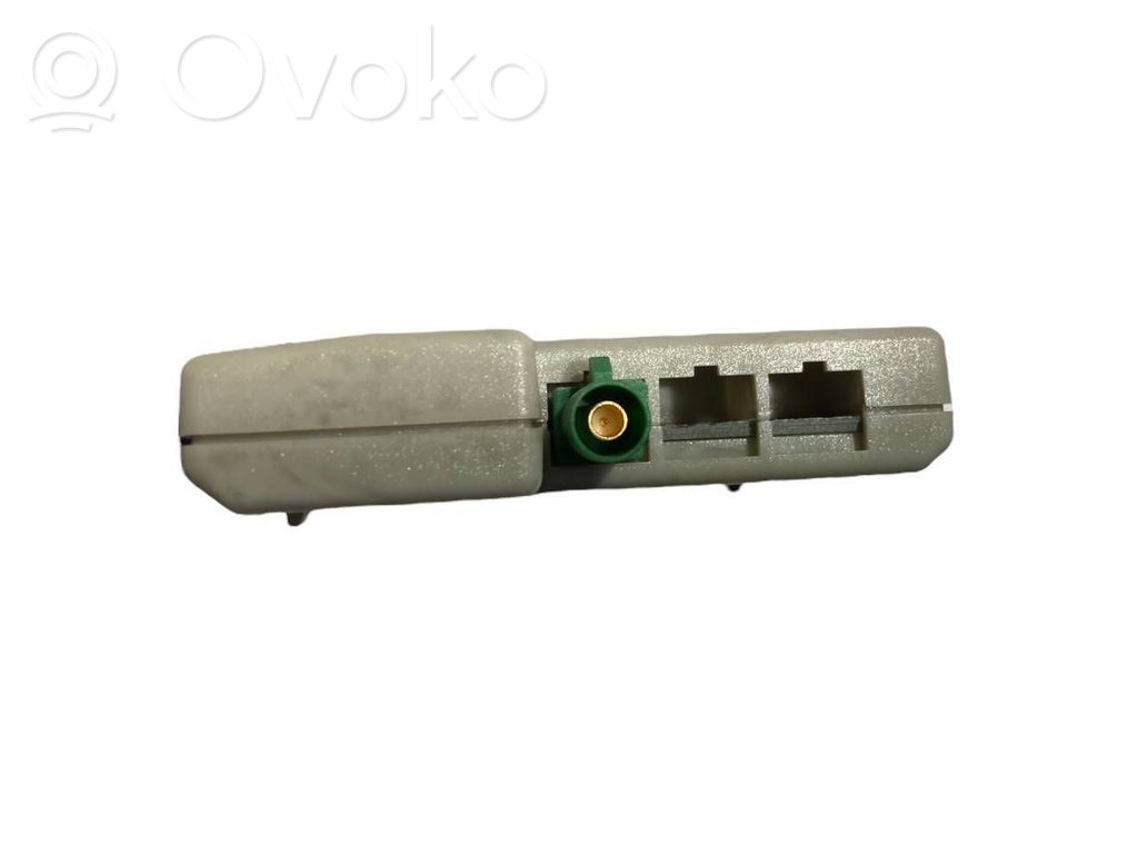 Antenna amplifier